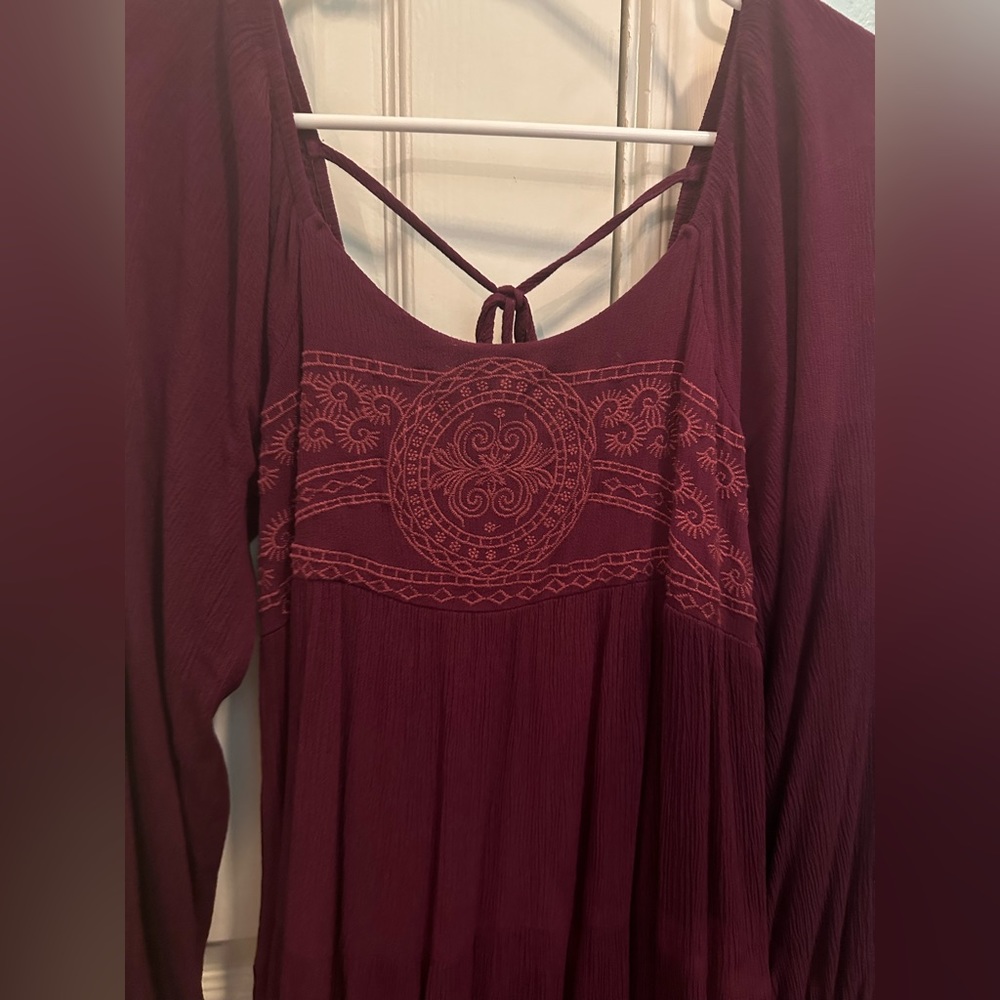 Chelsea & Violet Long sleeve embroidered mini dress-size extra small